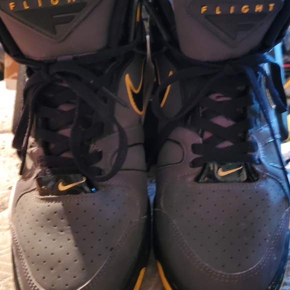 MENS NIKE FALCON LIGHTS - Picture 2 of 8